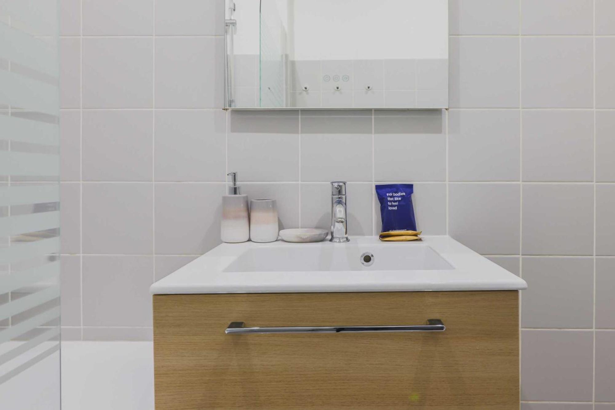 Apartment Charming 1br-2p-paris 7th-bon Marche Paris